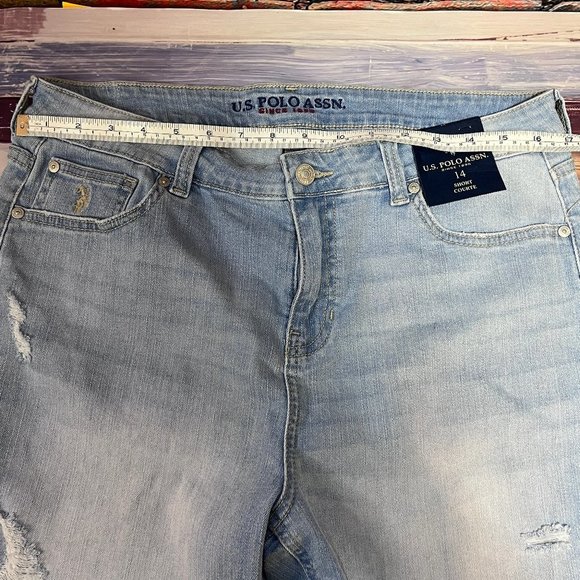 SOLD NWT❗️US Polo Assn Women's light wash Jean Denim Shorts Size 14 - Picture 3 of 10